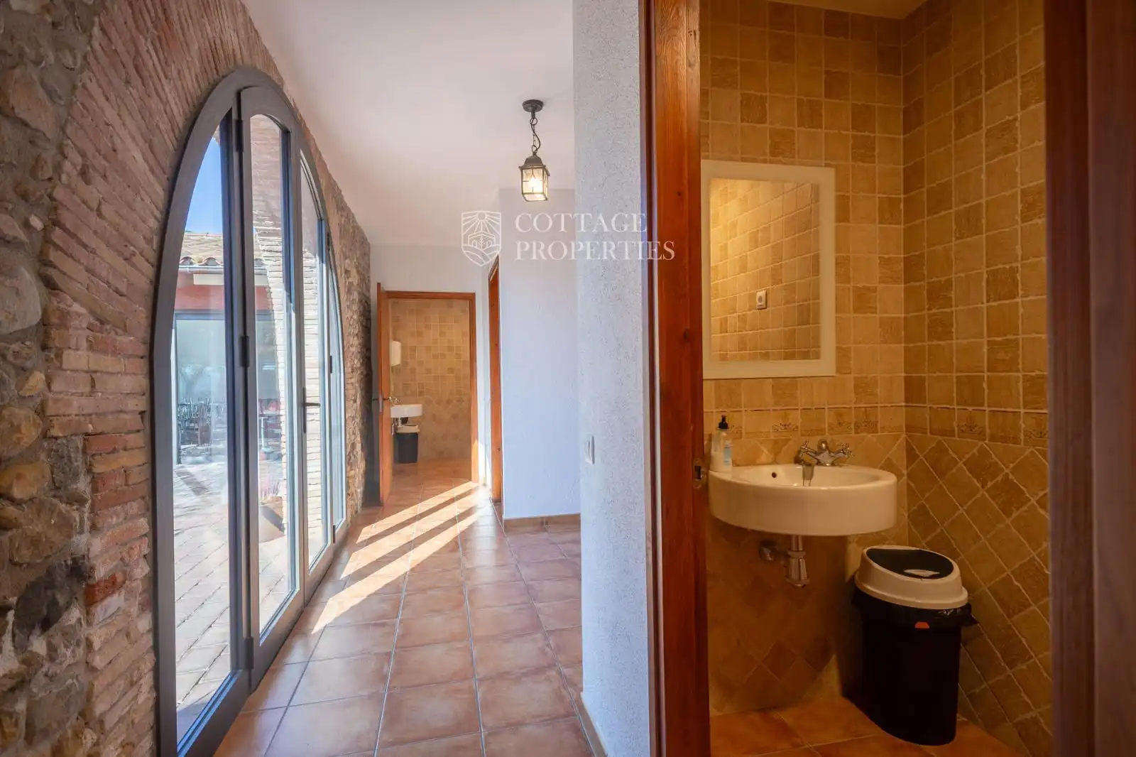 Finca rústica en venta en Torelló con Terraza y Amueblado