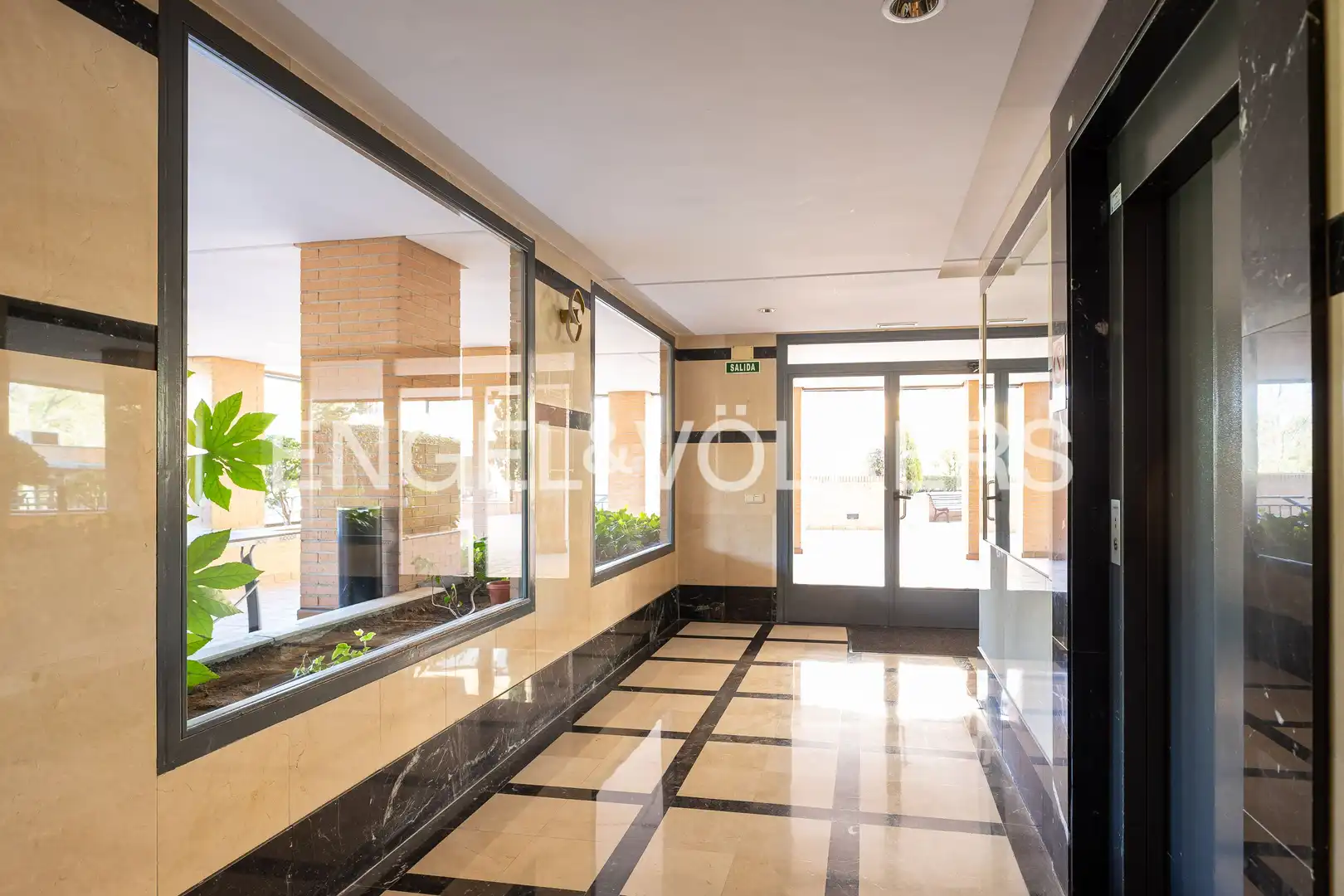 Wohnung zum Verkauf in Madrid mit Heizung und Abstellraum