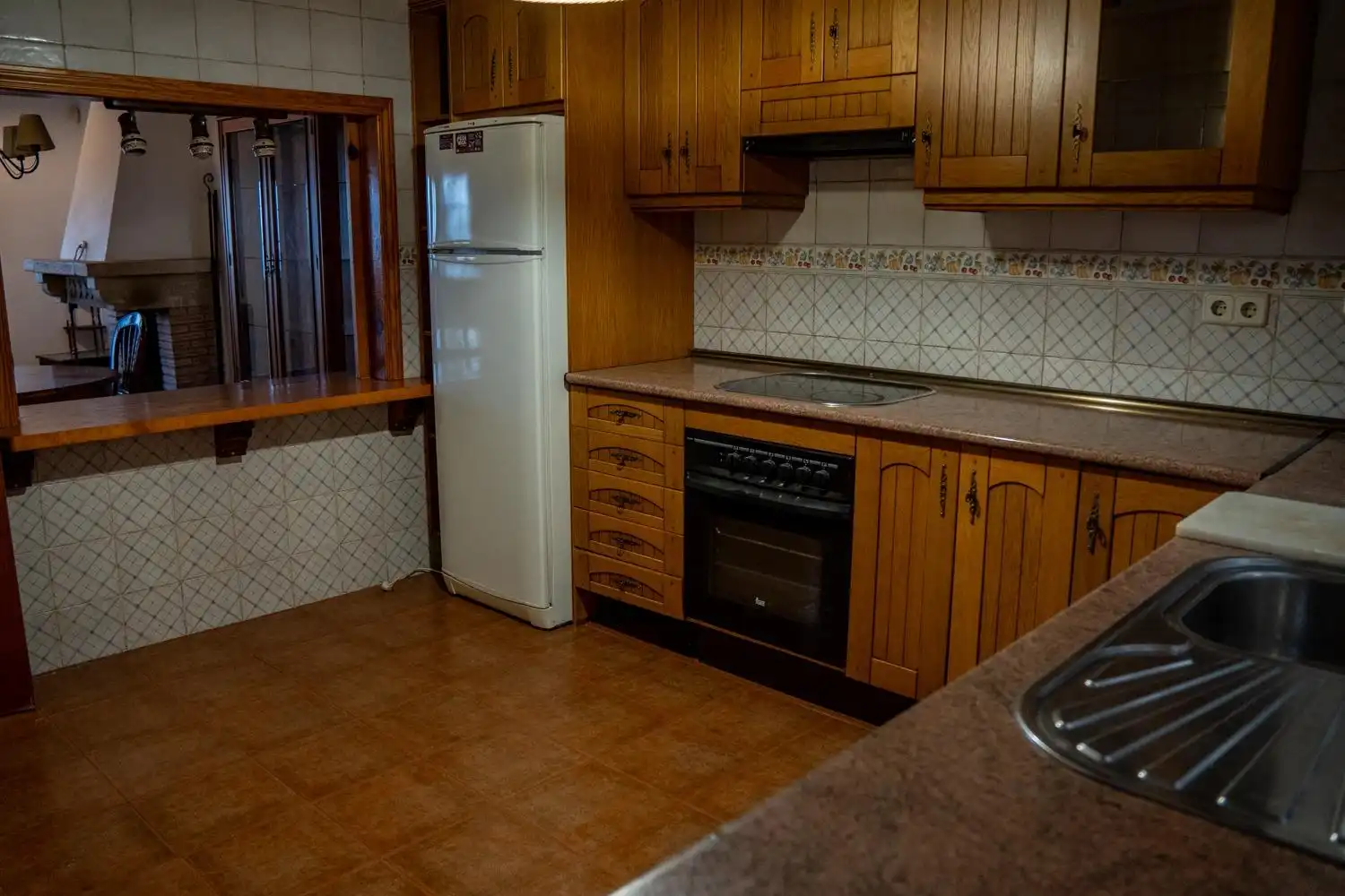 Küche von Einfamilien-Reihenhaus zur Miete in Miraflores de la Sierra mit Heizung, Möbliert und Balkon
