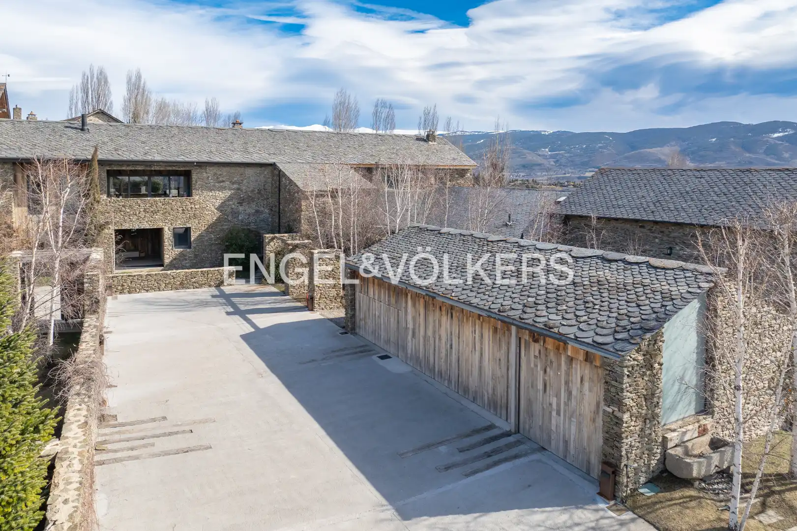Vista exterior de Casa o chalet en venta en Bolvir con Calefacción, Jardín privado y Parquet