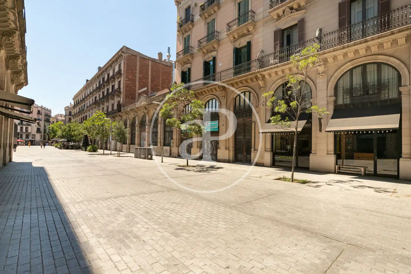 Vista exterior de Pis en venda en Barcelona amb Aire condicionat i Calefacció