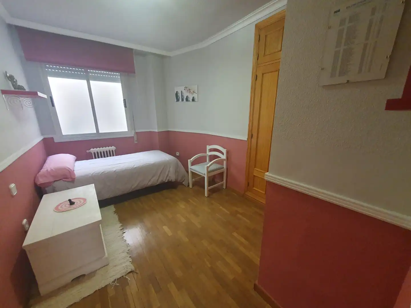 Dormitori de Pis en venda en Puertollano amb Calefacció, Parquet i Moblat