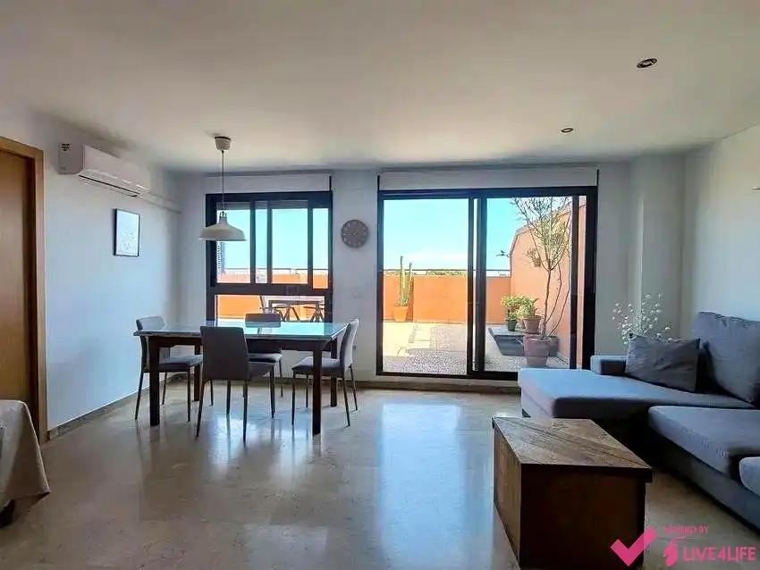 Wohnzimmer von Wohnung zur Miete in Valencia mit Klimaanlage, Terrasse und Möbliert