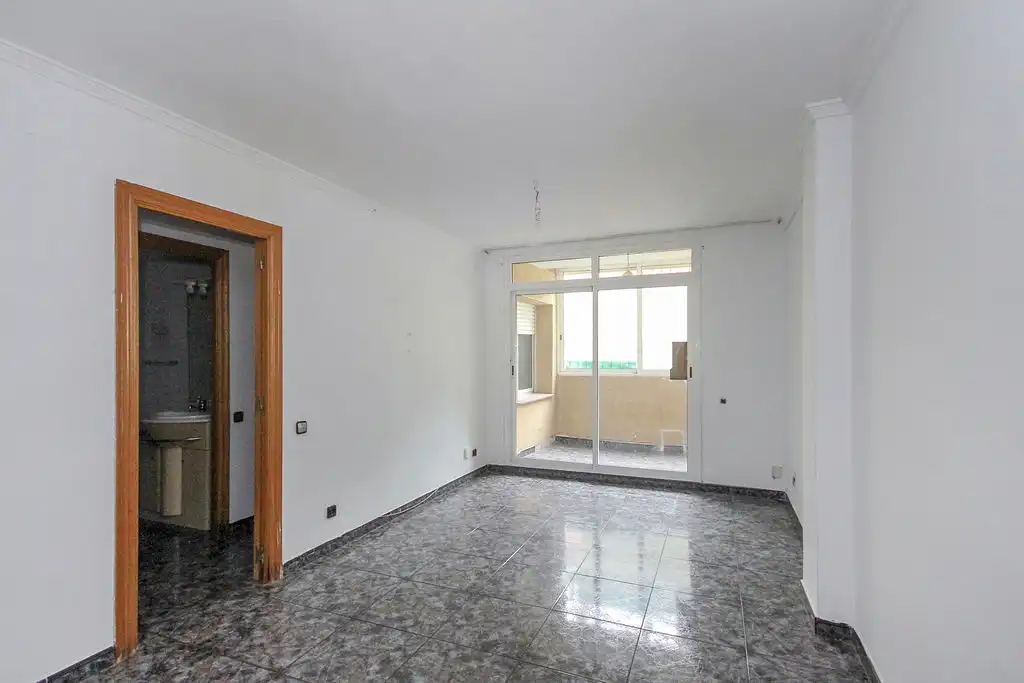 Schlafzimmer von Wohnung zum Verkauf in Sant Boi de Llobregat