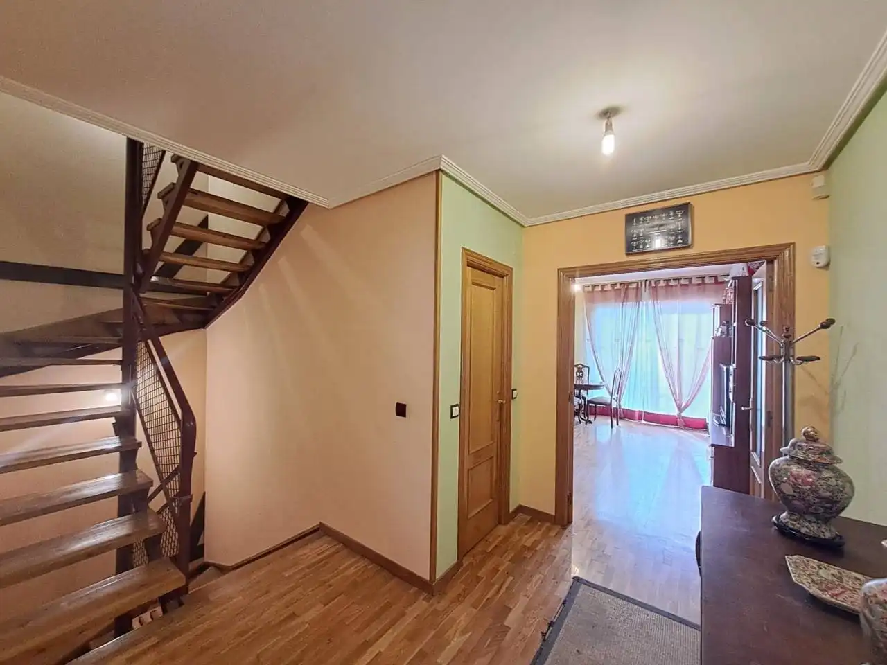 Casa o xalet en venda en Burgos amb Calefacció, Jardí privat i Parquet