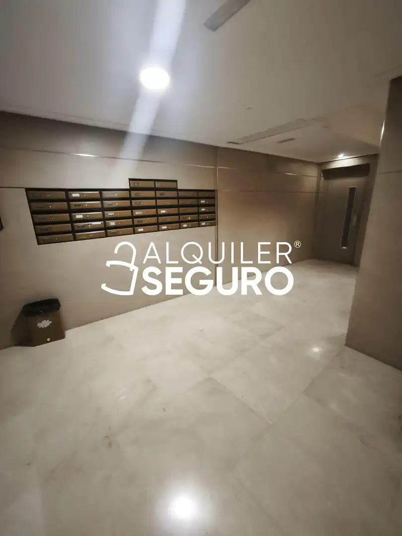 Piso de alquiler en Zaragoza con Aire acondicionado, Calefacción y Terraza