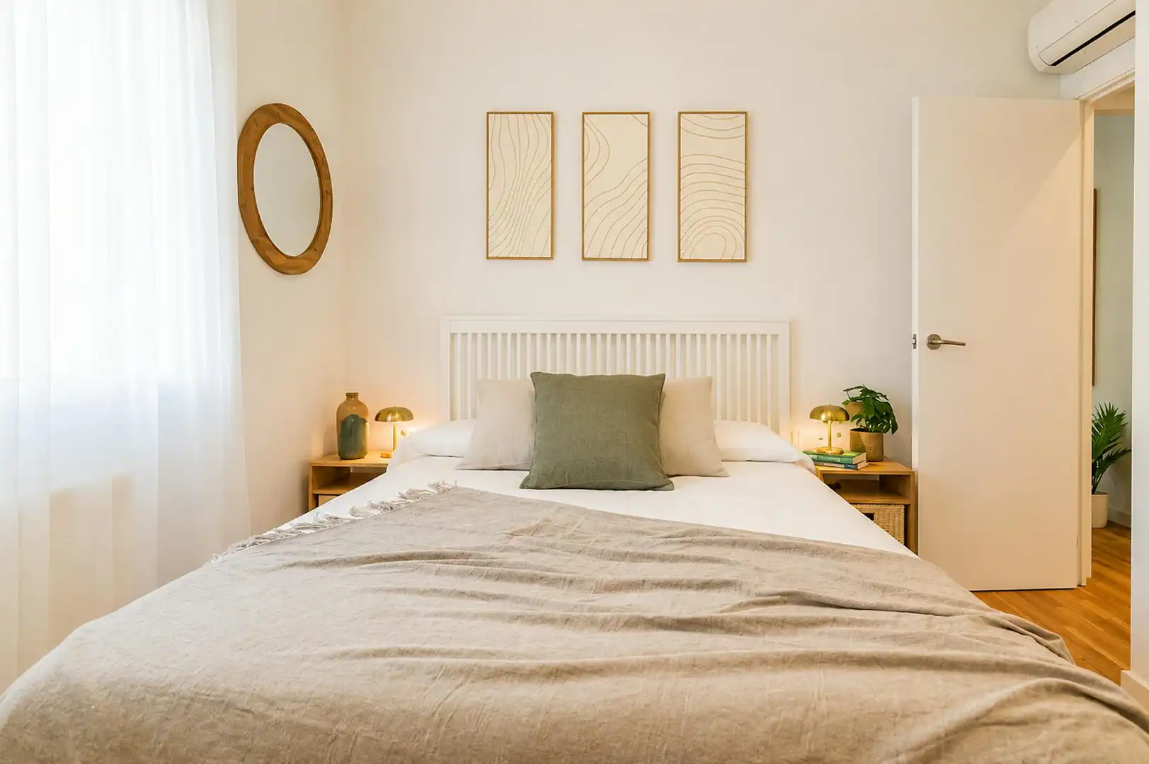Bedroom of Flat for rent in Barcelona  with Air Conditioner, Heating and Furnished