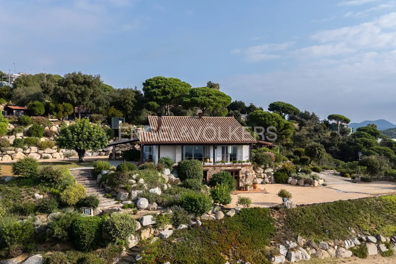Casa con jardín en venta en Urbanitzacions