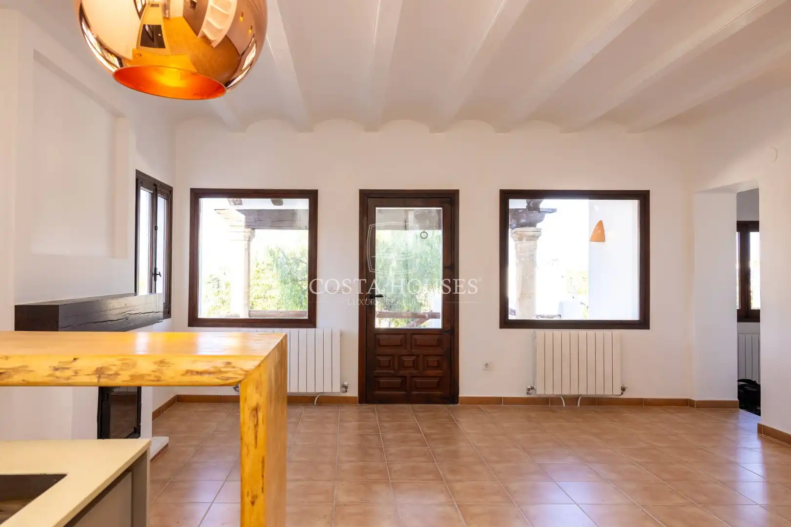 Houses for sale in Jávea / Xàbia  with Air Conditioner, Private garden and Terrace
