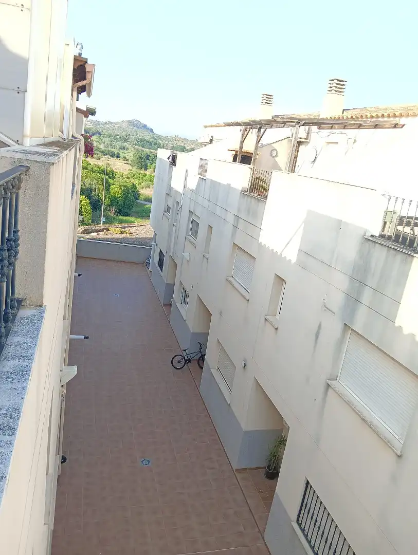 Casa adosada en venda a Vilamarxant