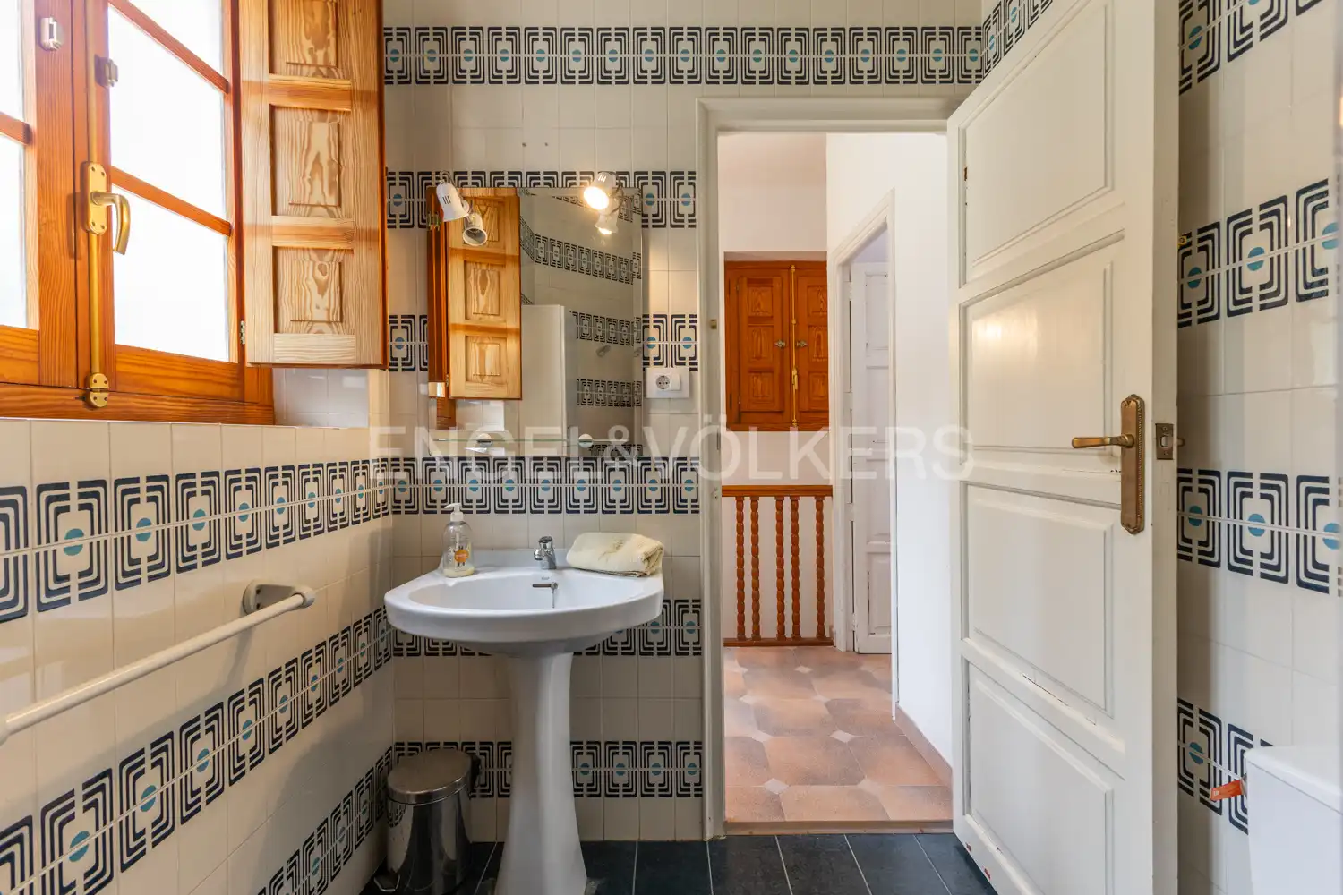 Bathroom of Houses for sale in Dénia  with Heating, Private garden and Terrace