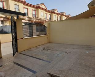 Terrassa de Casa o xalet en venda en Utrera amb Aire condicionat i Balcó