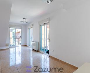 Living room of Duplex to rent in Cobeña  with Air Conditioner and Balcony