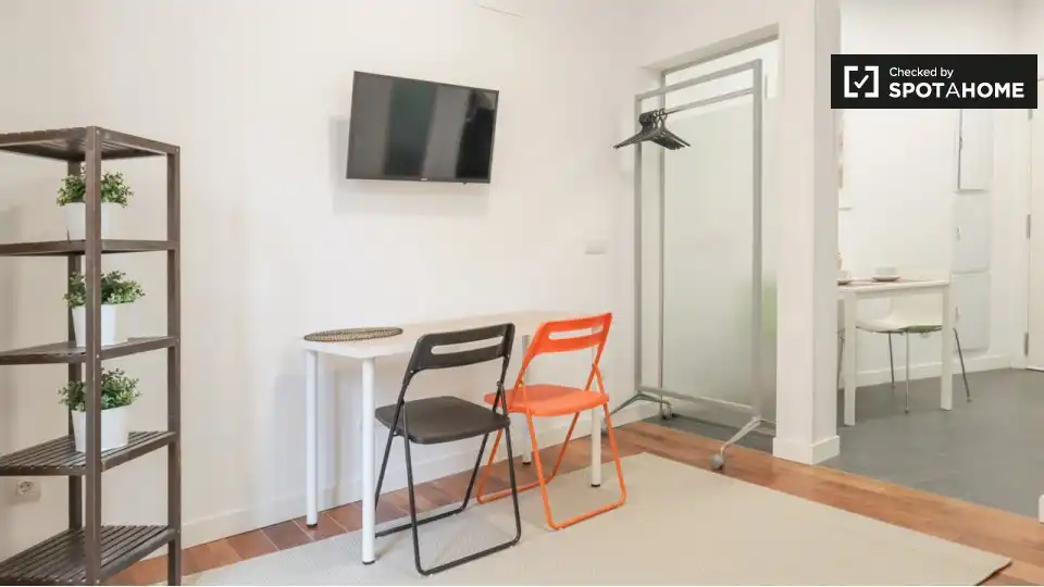 Piso con terraza en alquiler en Centro, imagen 9
