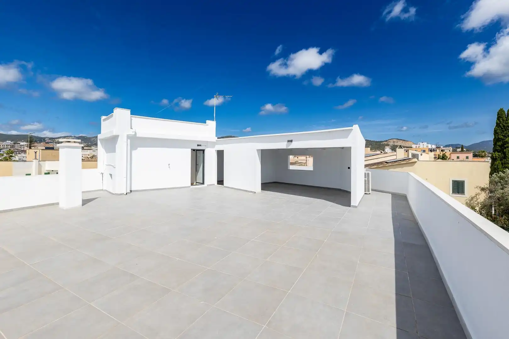 Casa con terraza en venta en Ponent, imagen 49