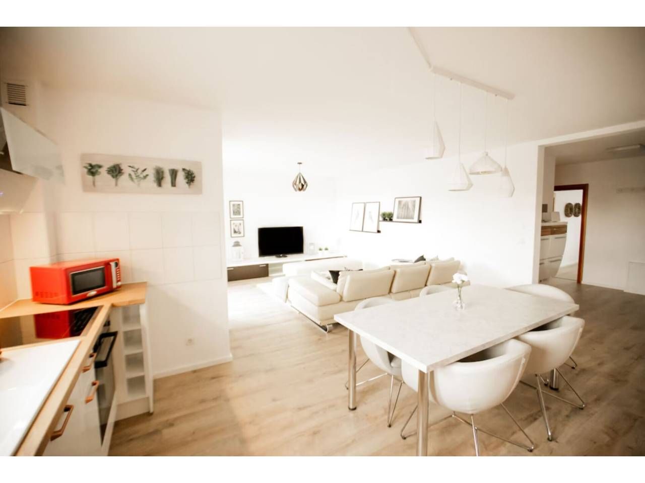 Living room of Flat for rent in  Pamplona / Iruña  with Heating, Parquet flooring and Swimming Pool