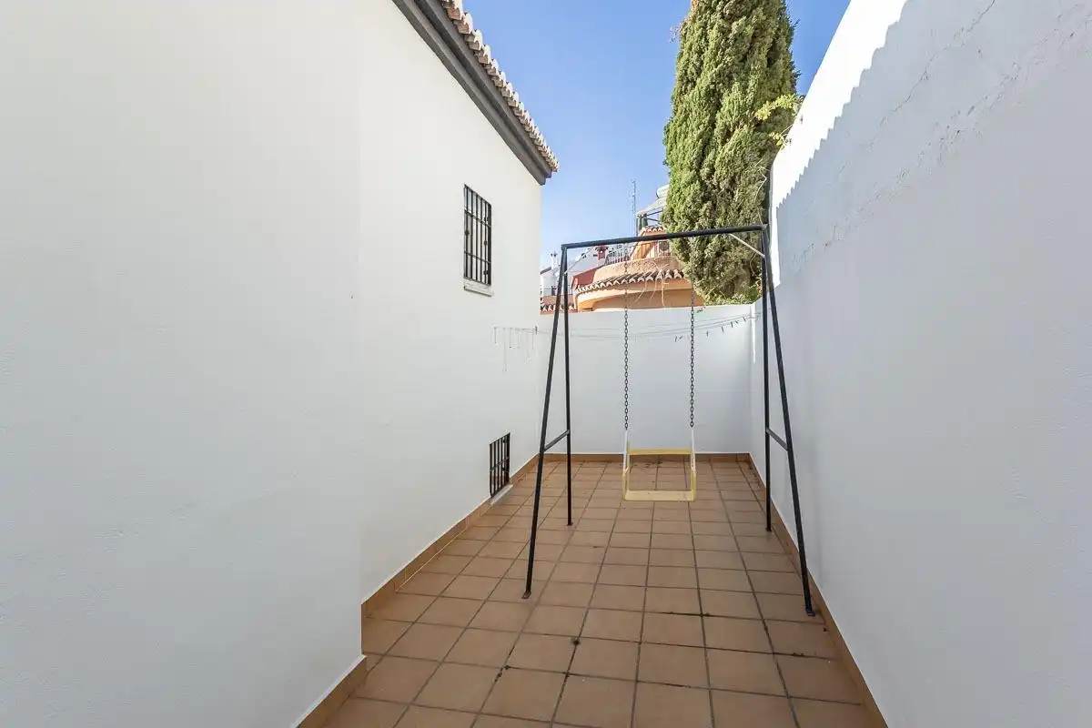Jardín de Casa adosada en venta en Motril con Terraza y Alarma