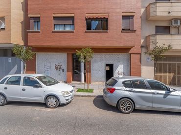 Business premises for sale in PINTOR RACIONERO CASTRO