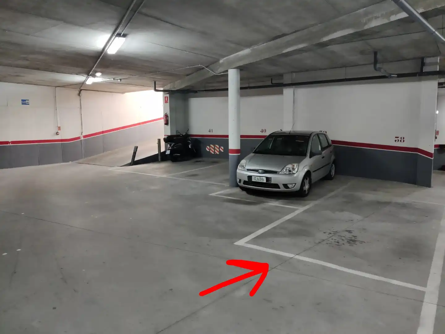 Parking of Garage for rent in Villaquilambre