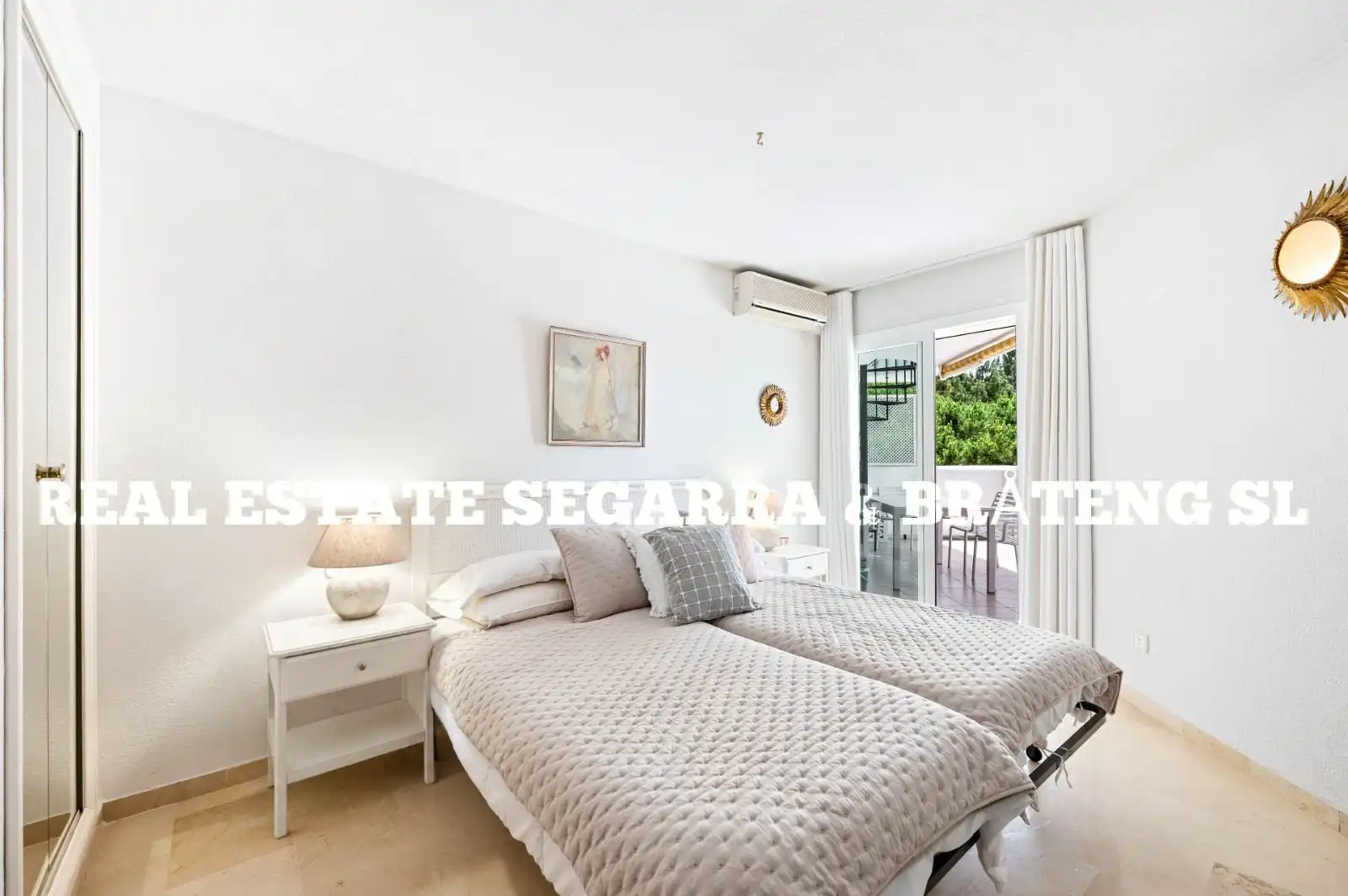 Dormitori de Àtic en venda en Mijas amb Aire condicionat, Terrassa i Moblat