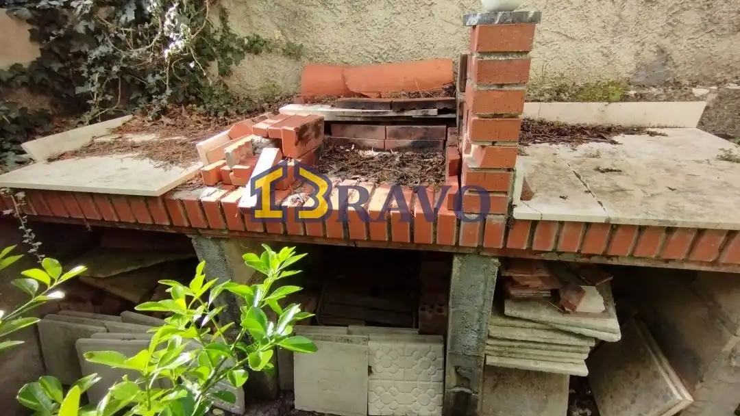 Casa o xalet en venda en Valle de Tobalina amb Calefacció, Jardí privat i Moblat