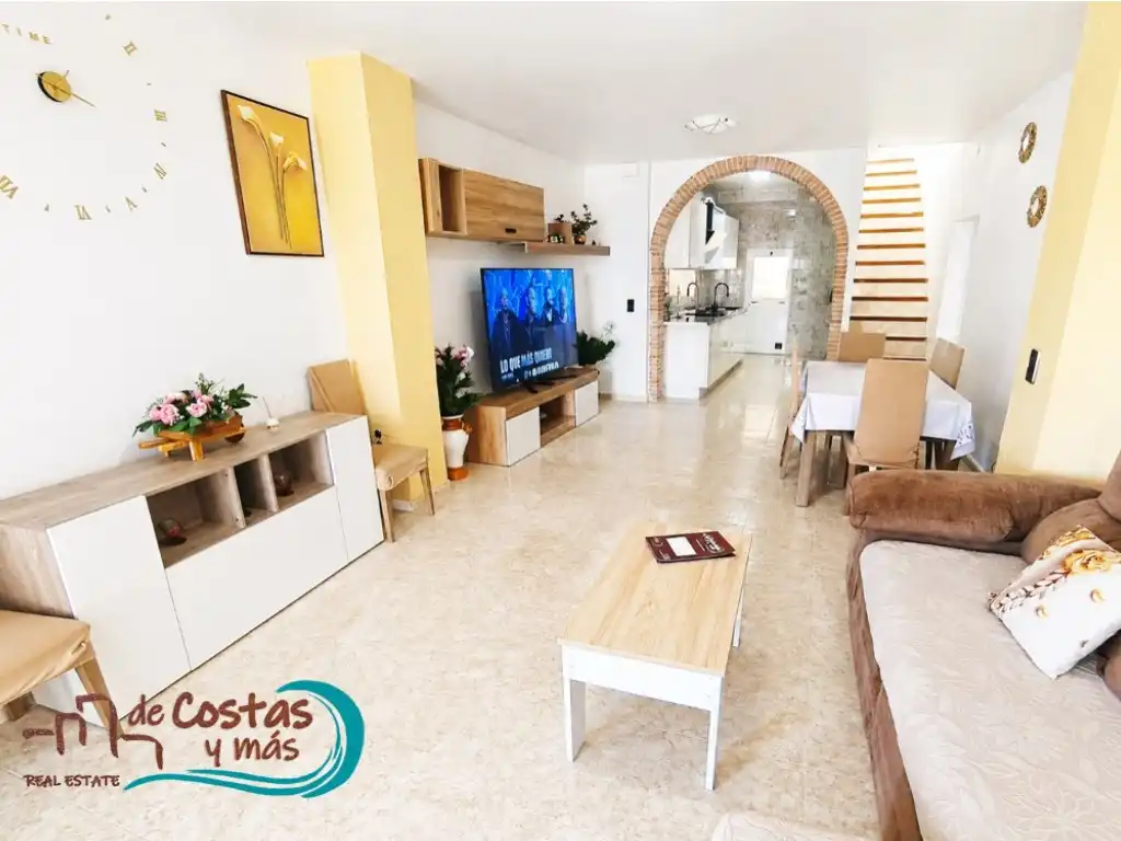Sala de estar de Casa o chalet en venta en Vilallonga / Villalonga con Aire acondicionado, Terraza y Amueblado