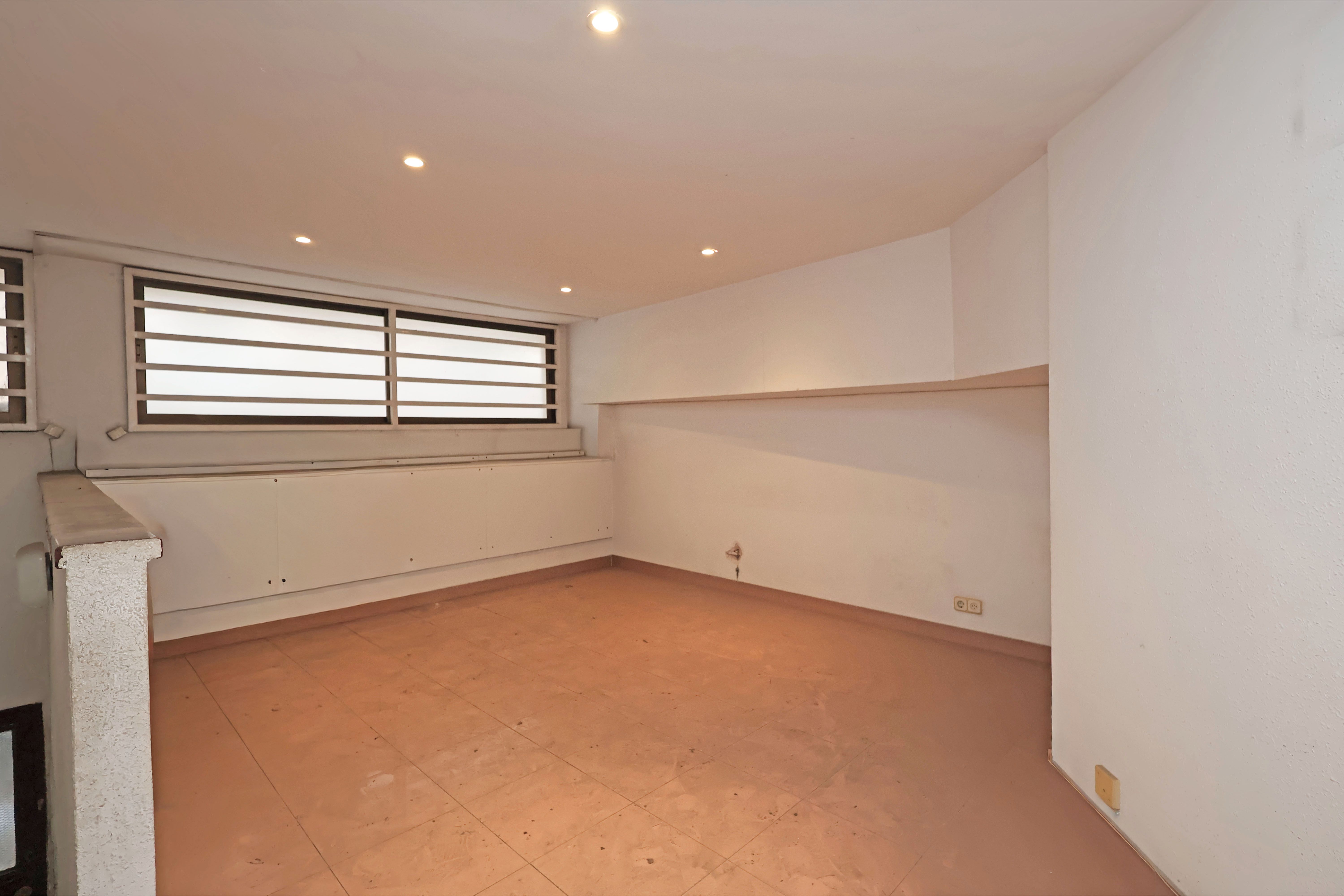 Premises for sale in L'Hospitalet de Llobregat