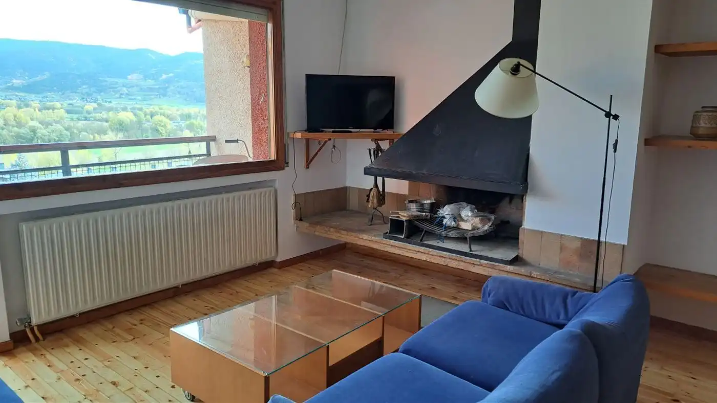 Apartment with terrace to rent in Carrer Moixeró 2