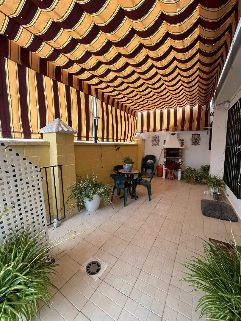 Terraza de Piso en venta en Villaverde del Río con Aire acondicionado, Terraza y Trastero