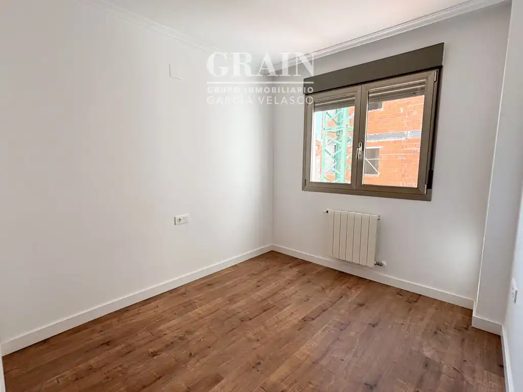 Dormitori de Apartament de lloguer en Albacete amb Calefacció, Traster i Balcó