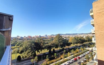 Exterior view of Attic for sale in Sant Adrià de Besòs  with Air Conditioner, Heating and Terrace