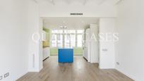 Kitchen of Flat for sale in  Barcelona Capital  with Heating, Oven and Alarm
