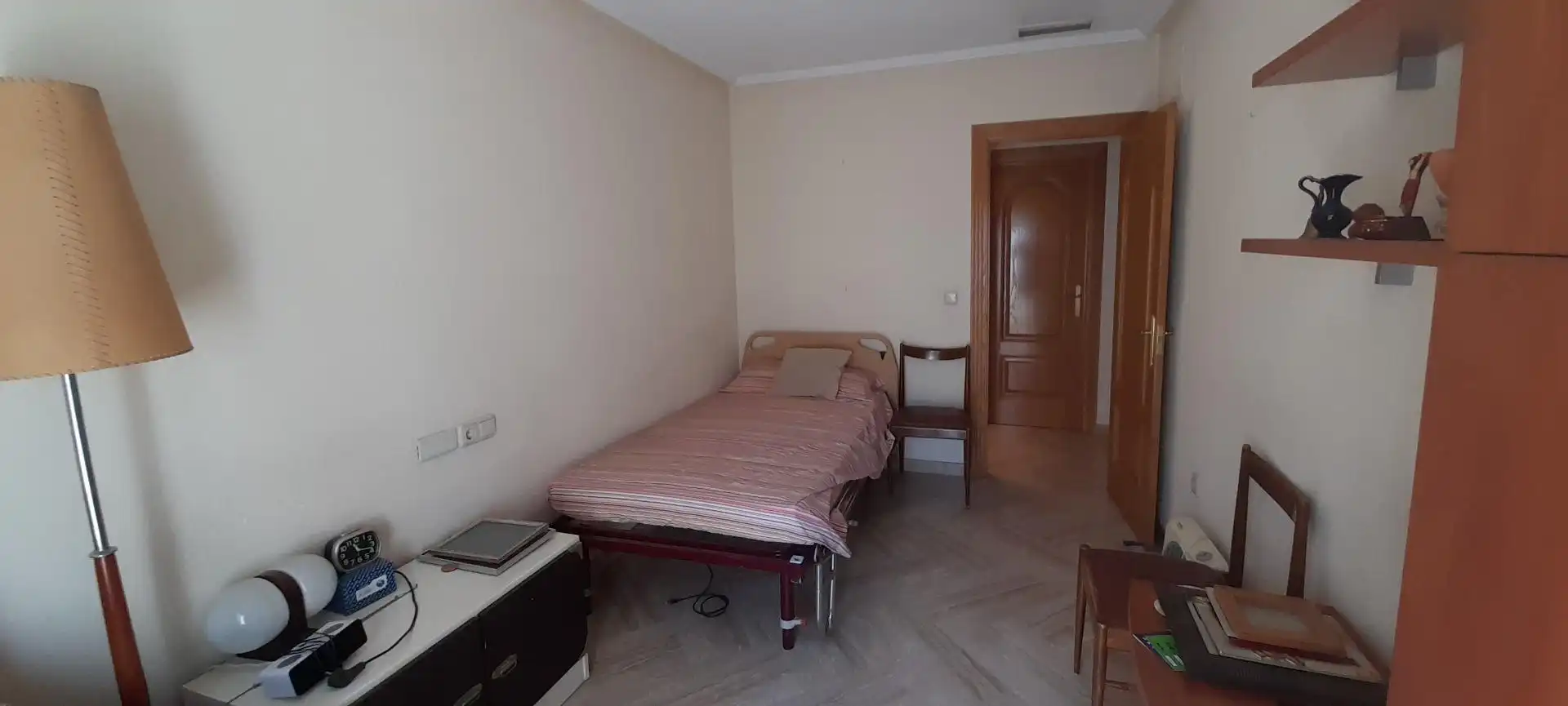 Schlafzimmer von Wohnung zur Miete in Elche / Elx mit Klimaanlage, Möbliert und Balkon