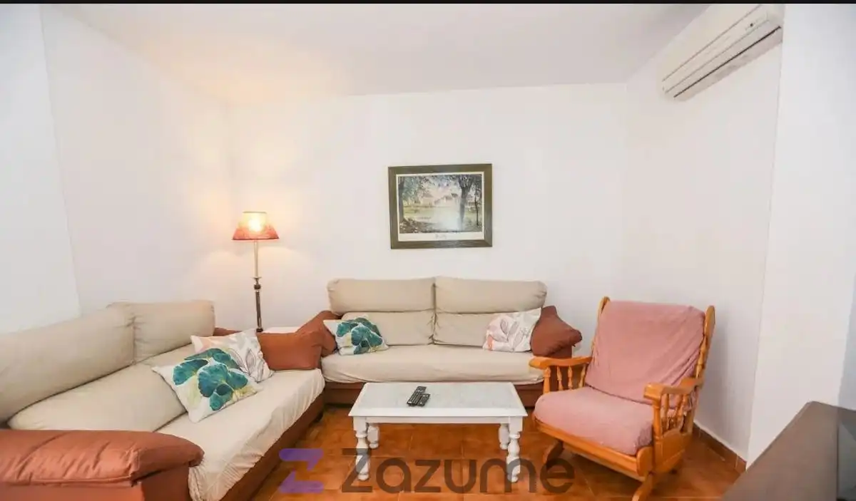 Sala d'estar de Pis de lloguer en Almuñécar amb Aire condicionat, Calefacció i Terrassa