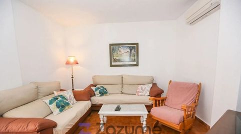 Foto 2 de Piso de alquiler en C. Alhambra, La Herradura centro, Almuñécar