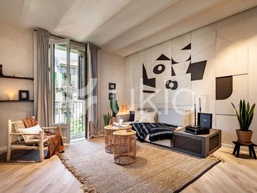 Apartament amb ascensor de lloguer a Carrer de la Diputació