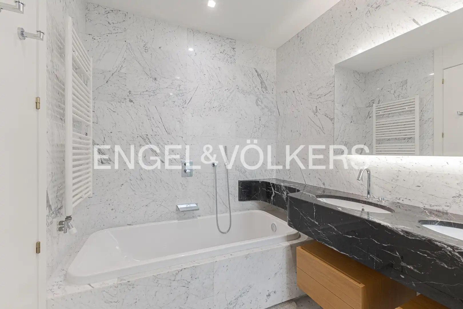 Piso con terraza en venta en Eixample, imagen 61