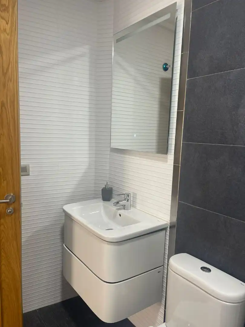 Baño de Piso de alquiler en Lugo con Amueblado