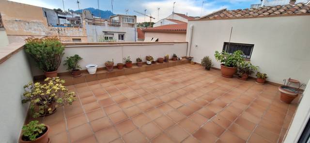 Casa adosada en Venta en Olesa de Montserrat