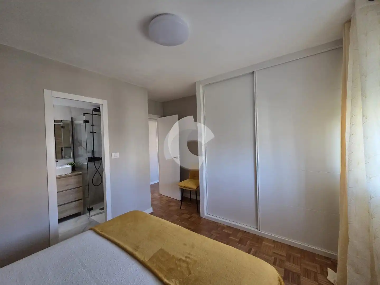 Bedroom of Flat for rent in Vigo   with Heating and Furnished