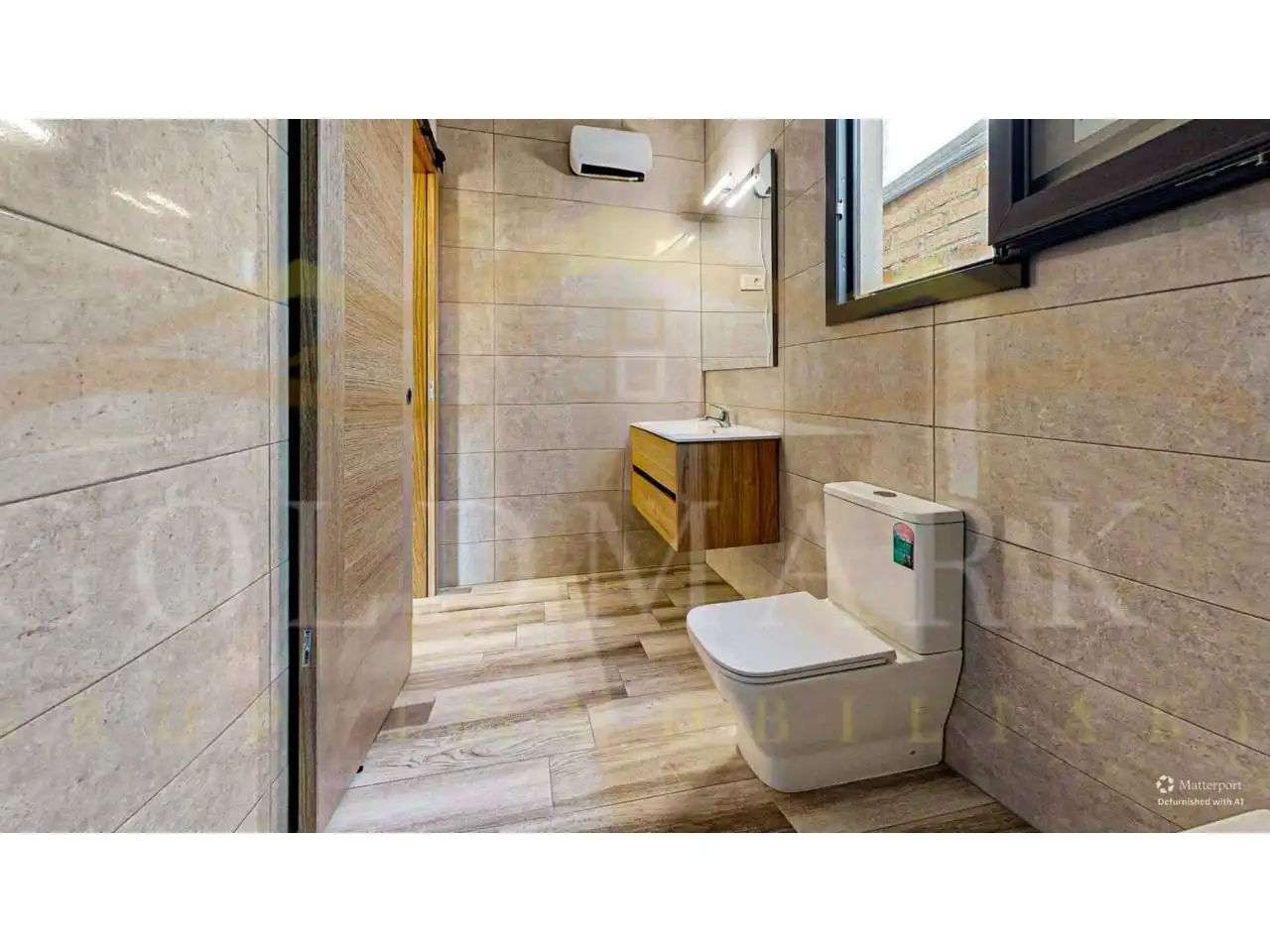 Bathroom of Houses for sale in Rubí  with Air Conditioner, Heating and Private garden