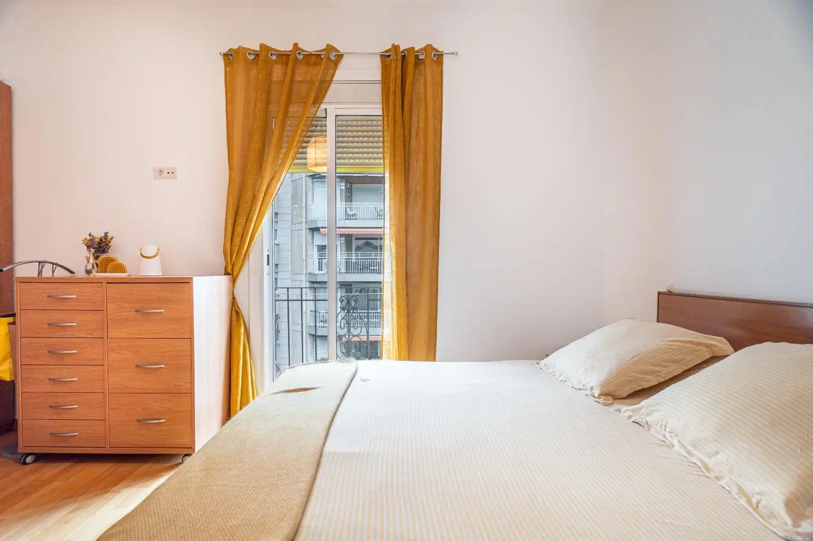 Schlafzimmer von Wohnung zum Verkauf in Barcelona mit Klimaanlage, Heizung und Parkett