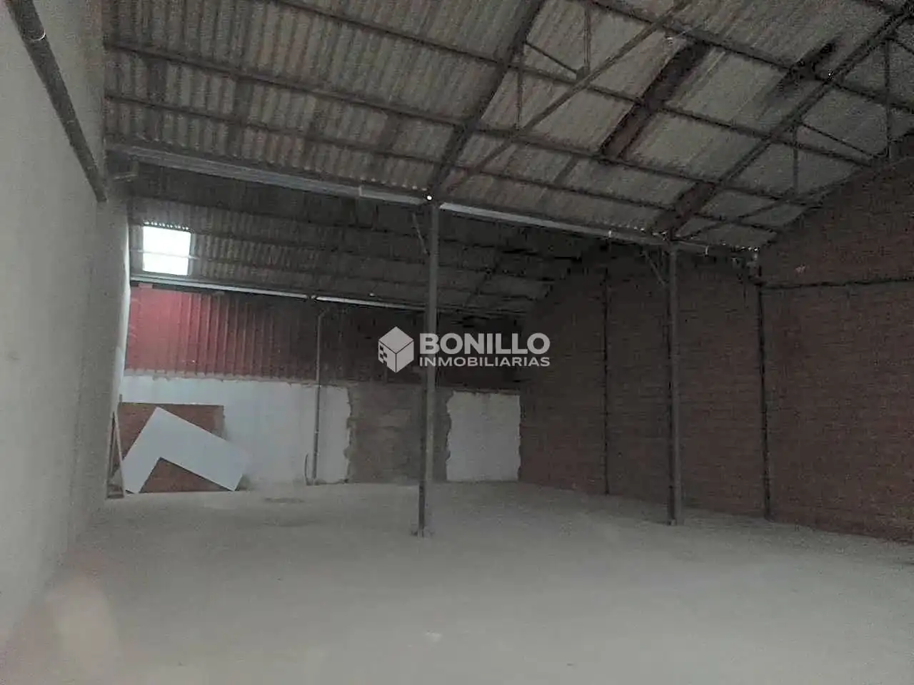 Nave industrial de alquiler en ATENAS, Centro
