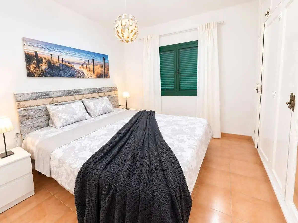 Dormitori de Casa o xalet en venda en Tías amb Moblat, Alarma i Piscina comunitària