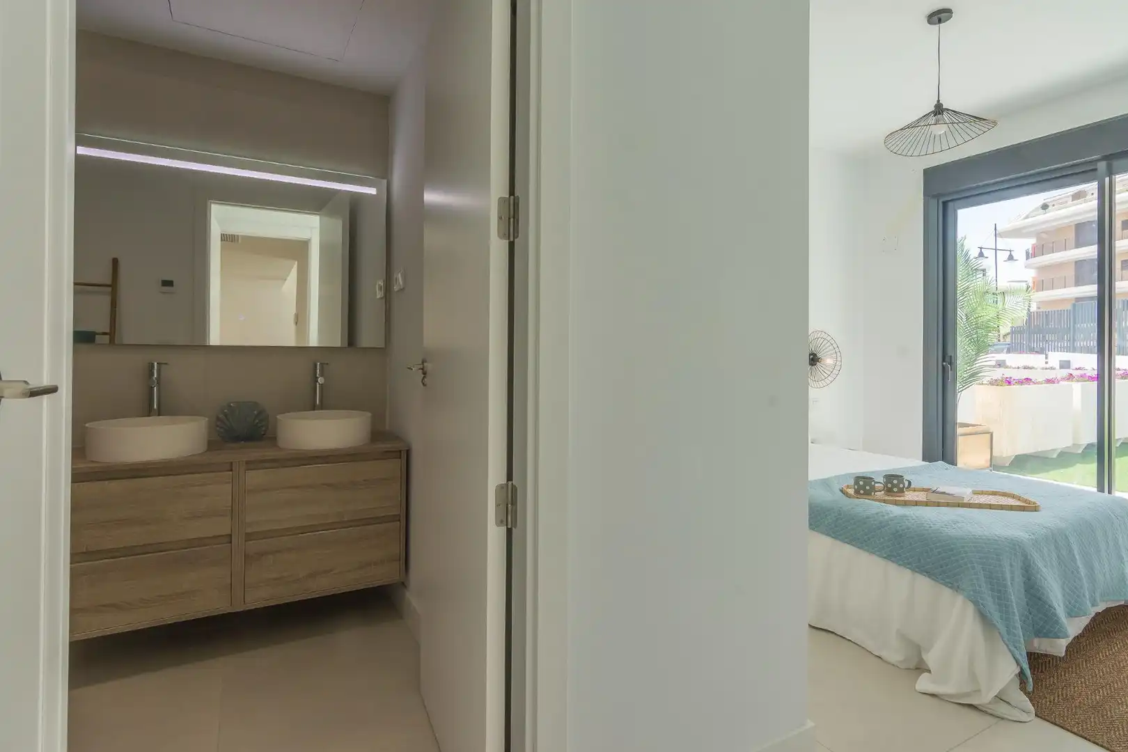 Bedroom of Flat for sale in Fuengirola  with Air Conditioner, Heating and Private garden