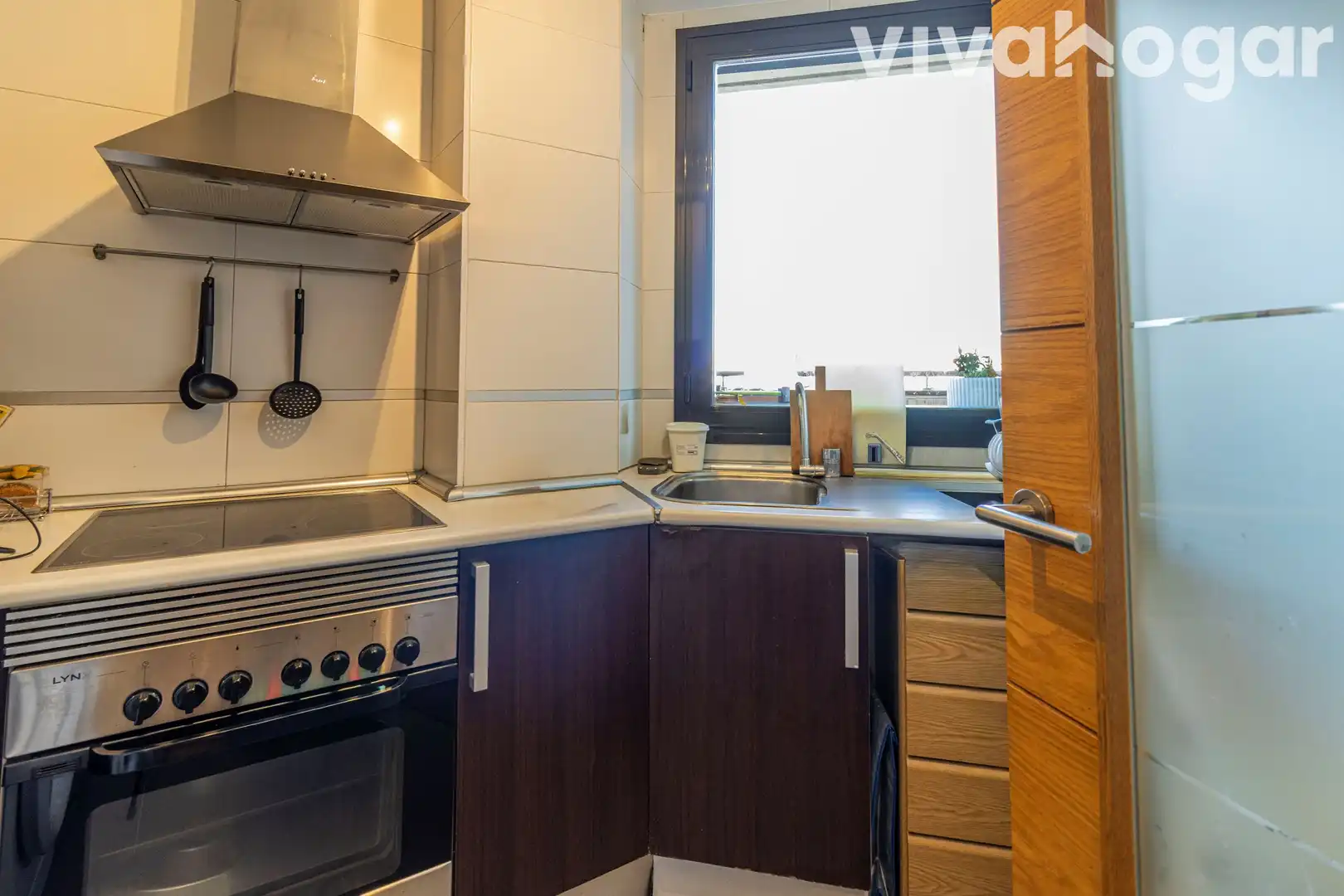 Cocina de Ático en venta en Madrid con Aire acondicionado, Terraza y Trastero