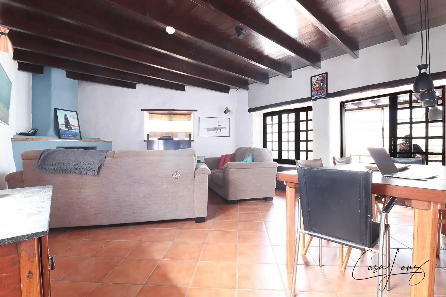 Sala d'estar de Casa o xalet en venda en San Bartolomé amb Jardí privat, Terrassa i Traster