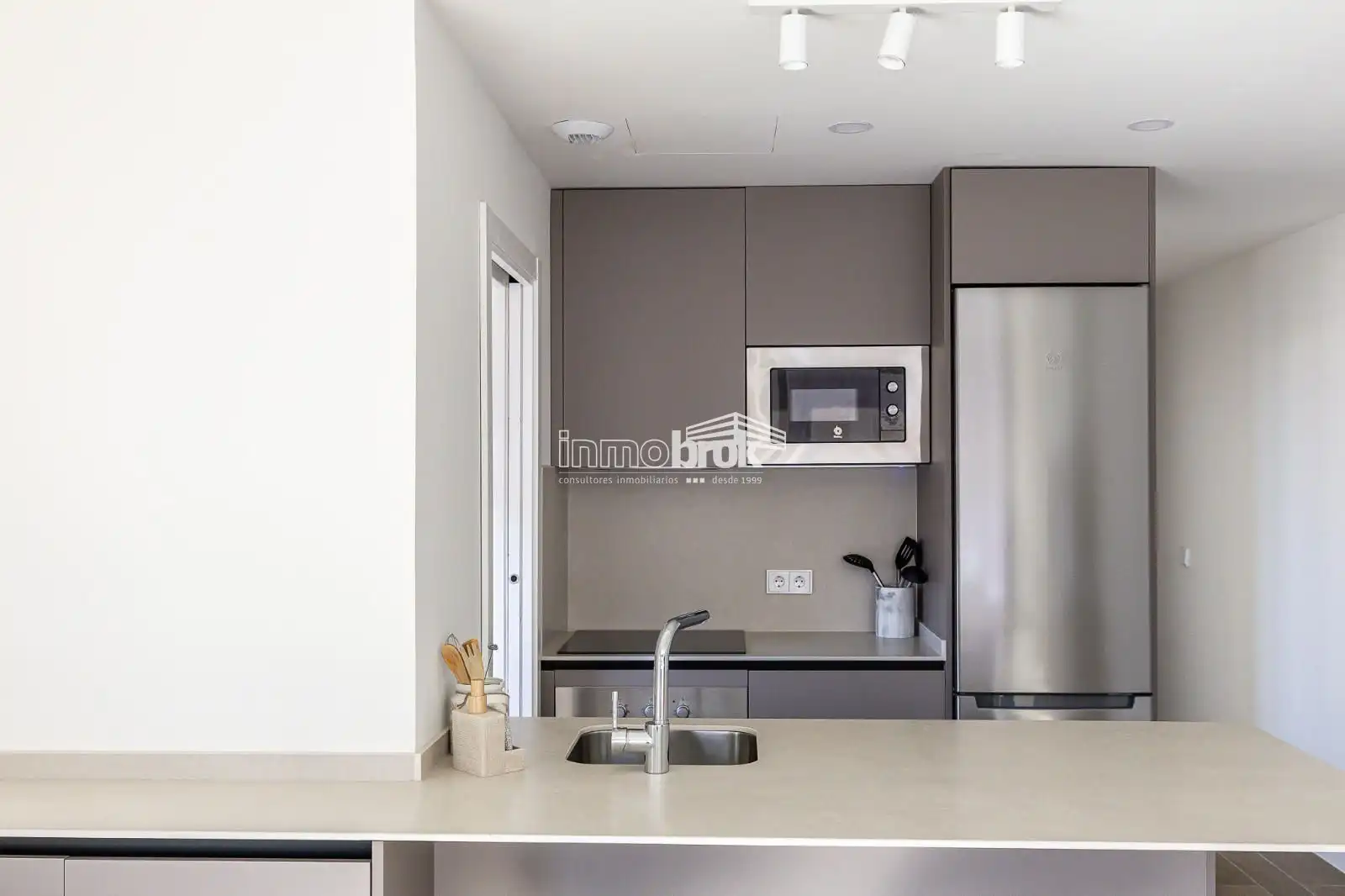 Cocina de Piso de alquiler en Chamberí