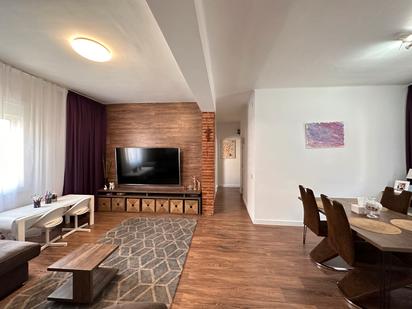 Living room of Flat for sale in  Barcelona Capital  with Air Conditioner