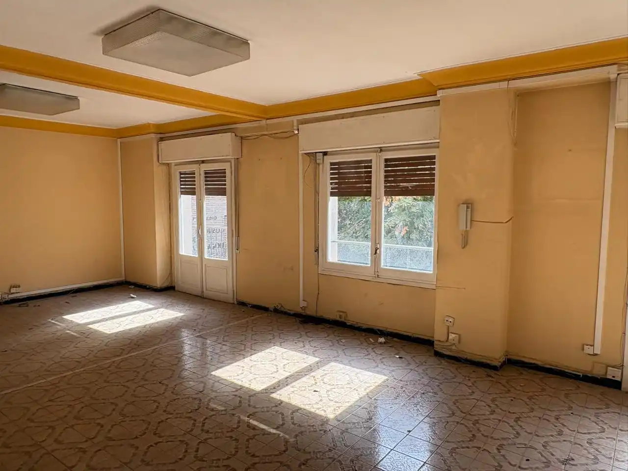 Sala d'estar de Pis en venda en Zaragoza amb Aire condicionat, Calefacció i Terrassa